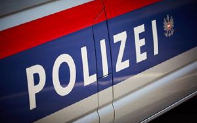 Austria întăreşte controalele la graniţă în încercarea de a opri fluxul de migranţi