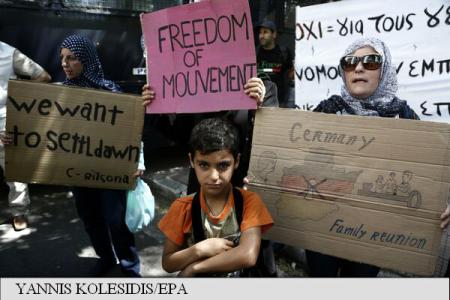 Protest al refugiaților la Atena față de ritmul lent al reîntregirii familiilor migranților ajunși în Germania