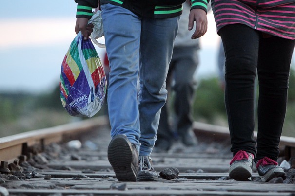 Agenţia ONU pentru Refugiaţi: Garantarea securităţii şi protecţia refugiaţilor sunt compatibile