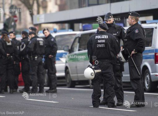 Germania: Poliţia a arestat trei presupuşi traficanţi de migranţi dintr-o reţea care opera pe ruta balcanică