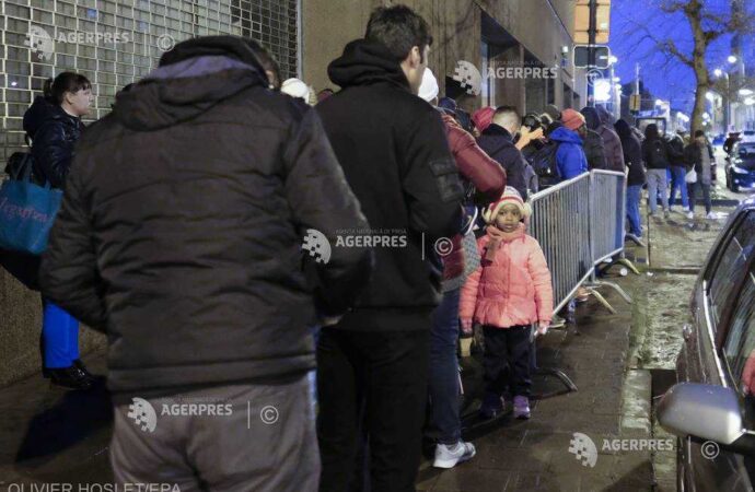 În pofida acordului UE-Turcia, Grecia reuşeşte să retrimită autorităţilor turce numai 16% dintre migranţi
