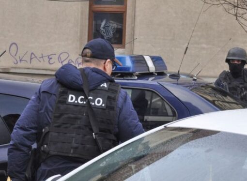 Zeci de perchezitii in Romania si in Germania intr-un dosar privind trafic de migranti