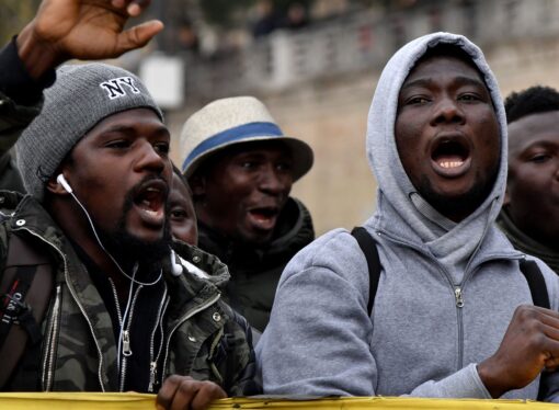 Italia: migranții protestează, după uciderea unui senegalez
