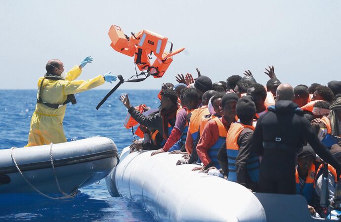 Africa și UE au declarat război traficanţilor de migranţi
