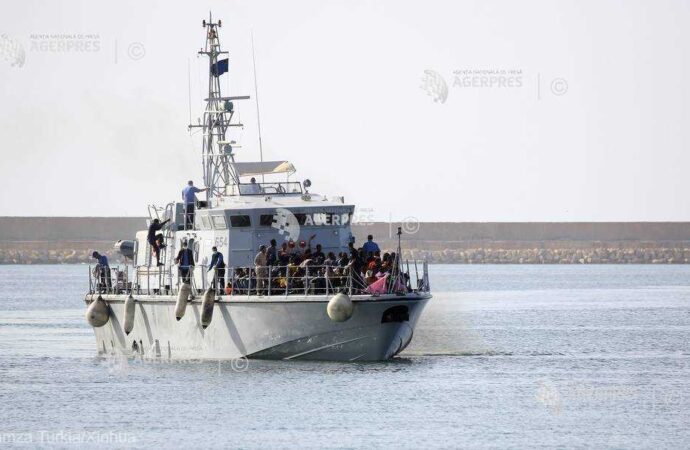 Tensiuni între paza de coastă şi mai multe ONG-uri în largul coastelor Libiei
