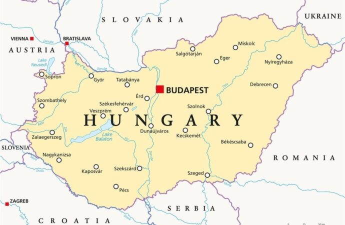 Țara care ar putea urmări penal persoanele care oferă ajutor migranților