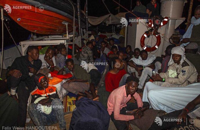 Franţa va primi o parte din migranţii de pe Lifeline; Portugalia dispusă şi ea să preia o parte