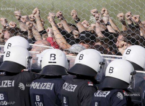 Austria: Sute de poliţişti şi militari participă la un exerciţiu de protecţie a frontierei cu Slovenia împotriva migranţilor