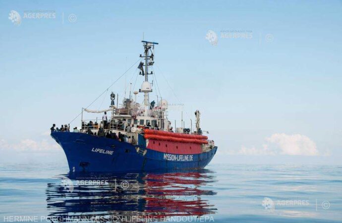 ONG-ul Lifeline îi dă replica lui Salvini: ”Cei pe care îi salvăm de la înec sunt oameni”, nu carne