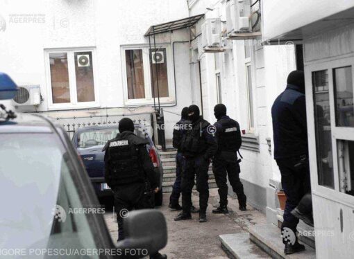 DIICOT: Percheziţii în judeţul Arad; vizată – o grupare specializată în traficul de migranţi