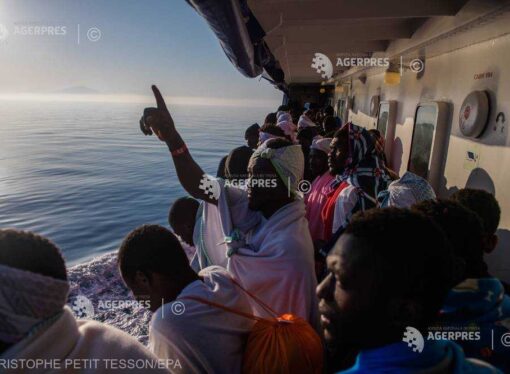 Migranţi: Franţa şi Libia ”îşi consolidează cooperarea”