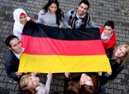 Germania neagă informaţiile conform cărora ar urma să trimită migranţi în Italia