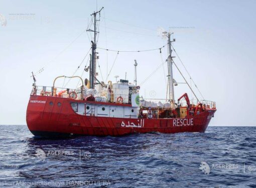 Italia cere Olandei să retragă două nave ale unor ONG-uri care salvează migranţi pe Mediterana