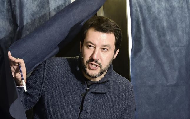 Matteo Salvini sugerează înfiinţarea unor centre pentru migranţi la graniţa de sud a Libiei