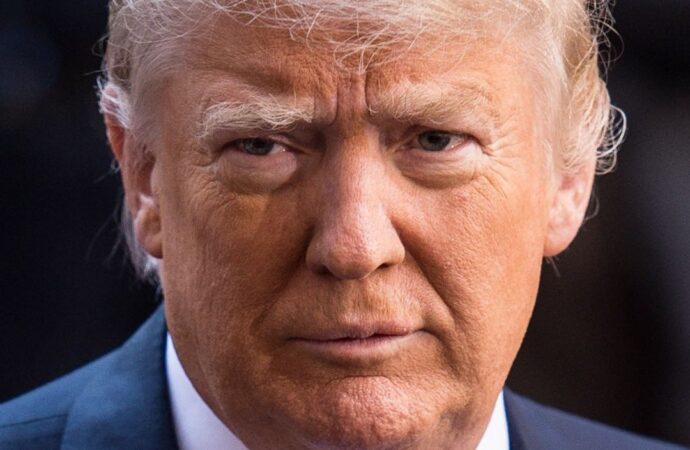Donald Trump: Germanii se ridică împotriva conducerii lor în problema migraţiei