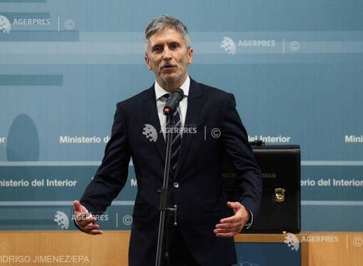 Spania cere o soluţie europeană, după ce a primit 1200 de migranţi în două zile