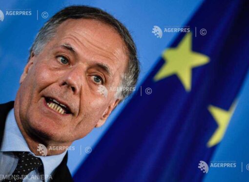 Italia va accepta migranţii salvaţi pe mare pe parcursul negocierilor europene