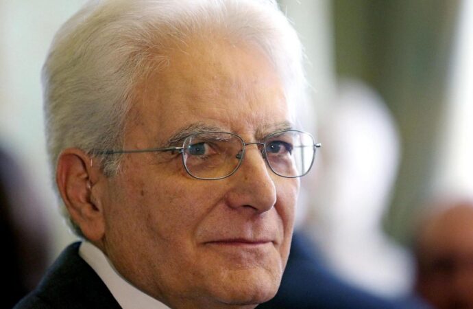 Preşedintele Italiei intervine în disputa coaliției guvernamentale cu privire la nava cu refugiați