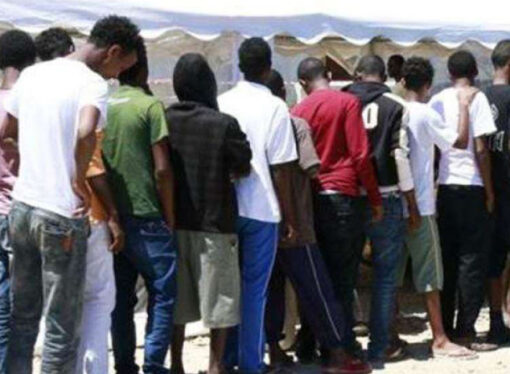 Franța: Peste 200 de migranți s-au instalat în centrul orașului Nantes