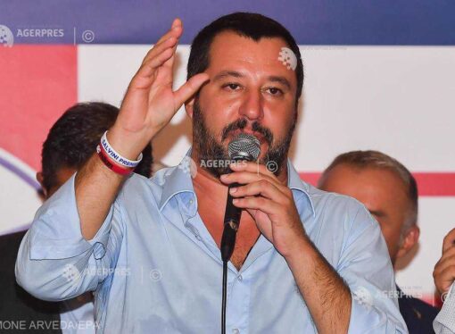 Salvini: Italia îşi va închide aeroporturile pentru zborurile neautorizate cu migranţi