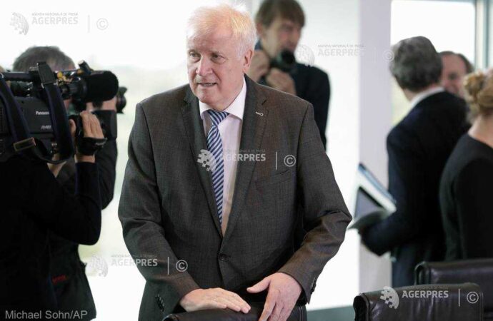 Italia afirmă că va accepta numai un număr redus de migranţi expulzaţi din Germania