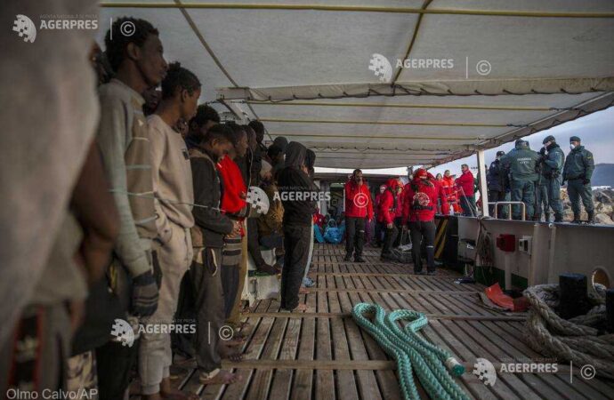 Migranţi pe Mediterana: Comisia Europeană le cere mai multă solidaritate ţărilor membre ale UE