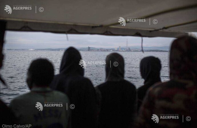 Aproape 2.300 de migranţi au murit anul trecut încercând să traverseze Mediterana spre Europa (ONU)