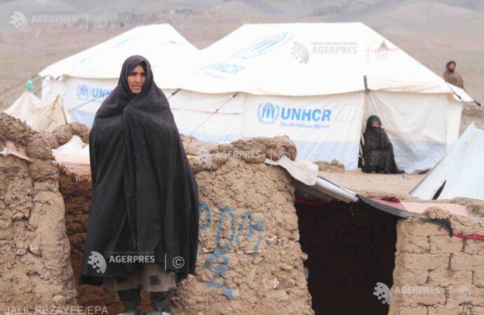 UNHCR: Statele bogate, tot mai puţin disponibile să preia refugiaţi în cadrul programului ONU