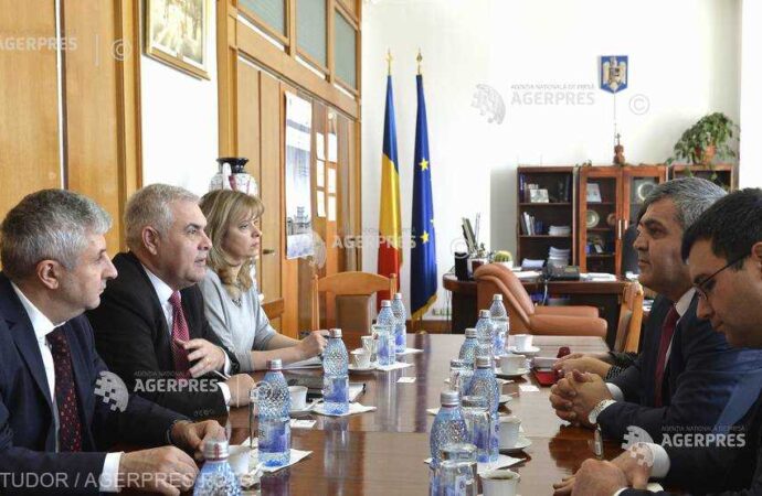 Problema migraţiei – temă a discuţiilor Angel Tîlvăr – Faruk Kaymakci