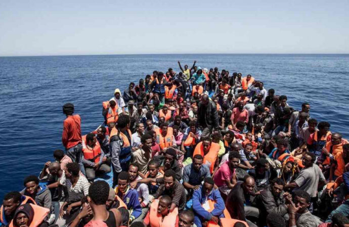 Migranţi: Grecia acuză Turcia după ce patru copii între 3 şi 14 ani s-au înecat într-un naufragiu