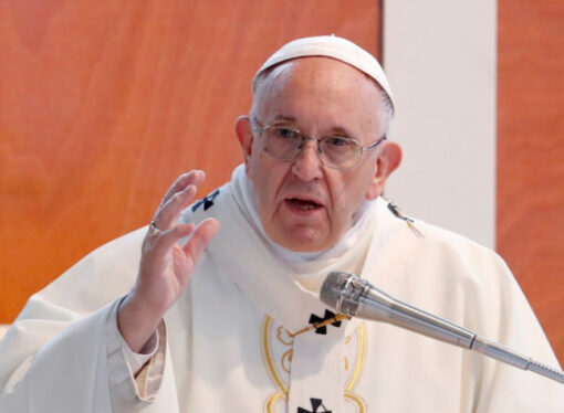 Papa Francisc: Creştinii au ”datoria morală” de a ajuta migranţii şi pe toţi cei asupriţi