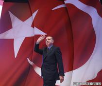 Erdogan amenință că va deschide porțile spre Europa pentru milioanele de migranți sirieni din Turcia