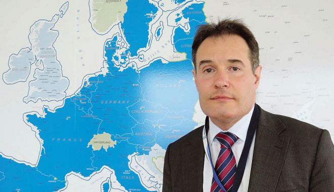 Numărul sosirilor ilegale de migranţi este în continuă scădere
