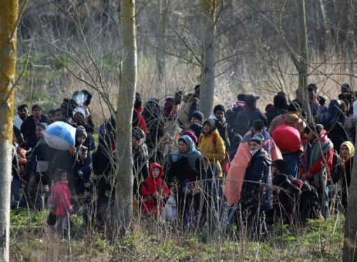 Negocieri politice privind migranții de la granița UE. Turcia recomandă Greciei să deschidă frontierele