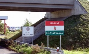 Ungaria îşi deschide porţile pentru refugiaţii care fug din Ucraina, dar nu pentru migranţii ilegali