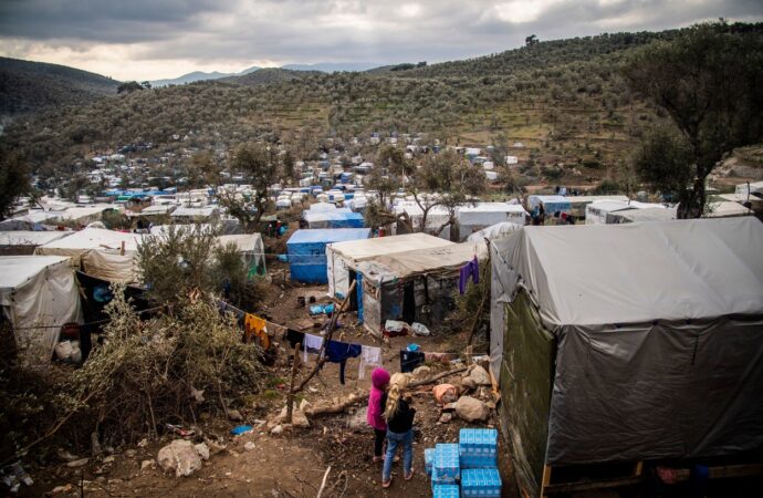 Coronavirus: Primul deces într-o tabără de migranţi din Grecia