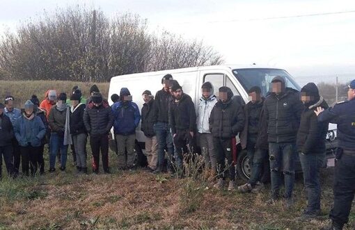 Puhoi de migranti la frontiera in Banat, urmarire ca-n filme