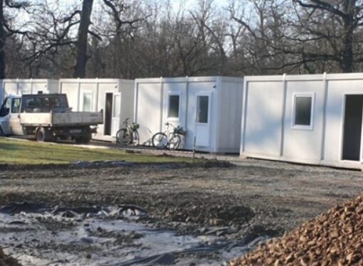 Zece migranţi care au fugit din carantină sunt de negăsit