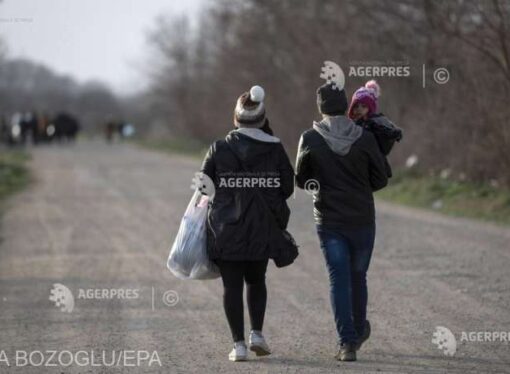 În contextul epidemiei de coronavirus, a scăzut numărul migranţilor care ajung în Grecia din Turcia