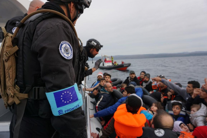 Comisia Europeană reacționează la acuzele privind respingerea migranților de către Frontex