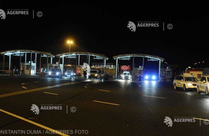 Arad: 47 de migranţi din şase ţări, prinşi încercând să treacă graniţa pe câmp sau ascunşi în camioane
