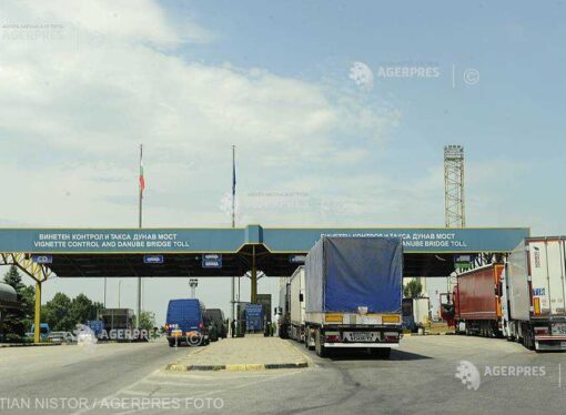 Şapte migranţi ilegali, arestaţi în timp ce încercau să intre în România ascunşi într-un camion