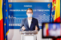 Dominic Fritz, după răfuiala între grupuri de migranți: Nu se poate ca Timișoara să fie lăsată singură să gestioneze problema migranților. Am cerut de luni bune soluții