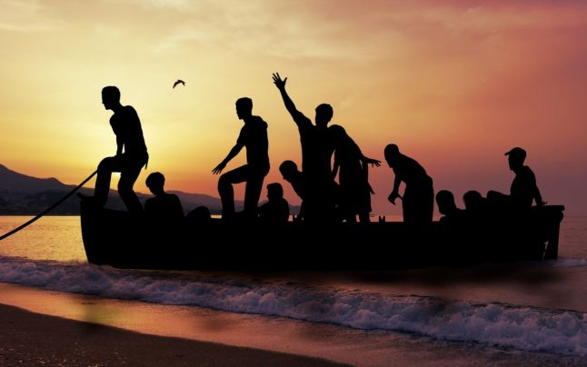 Cel puţin 130 de migranţi morţi în urma unui naufragiu în Marea Mediterană