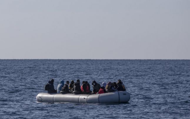 Toţi cei 573 de migranţi de pe nava Ocean Viking au fost debarcaţi în portul italian Augusta