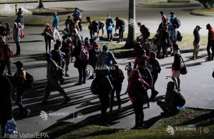 Lituania raportează un număr record de migranţi la frontiera cu Belarus