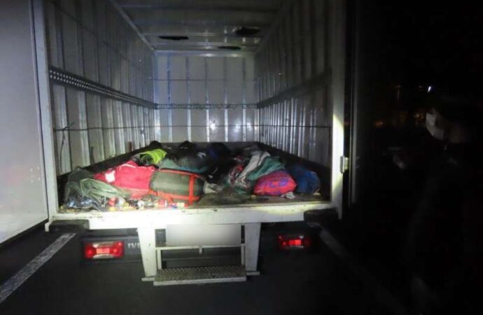 Spania: Destructurare a unei reţele internaţionale de trafic de migranţi pakistanezi; 15 arestări, între care una în România