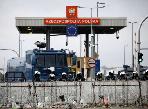 Polonia intenţionează să construiască o barieră permanentă la frontiera externă a UE