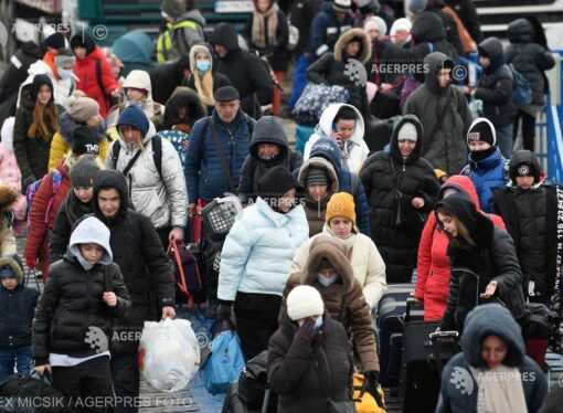 Iaşi: Peste 1.100 de refugiaţi din Ucraina au ajuns cu trenul în judeţ; majoritatea sunt azeri