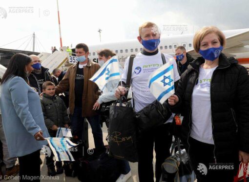 Sute de refugiaţi ucraineni aşteptaţi duminică în Israel